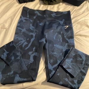Adapt Camo Seamless Gymshark Leggings Size M new w/out tags,